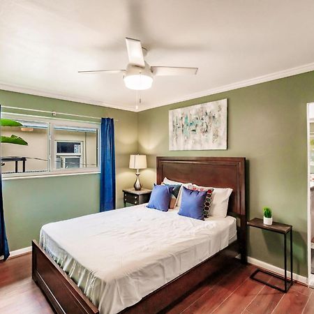 Uhost Ai - Updated 1B1B Hideaway - Sleeps 3 Hollywood Exterior foto