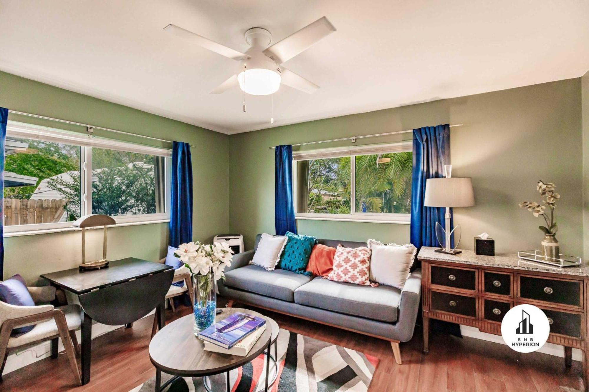 Uhost Ai - Updated 1B1B Hideaway - Sleeps 3 Hollywood Exterior foto